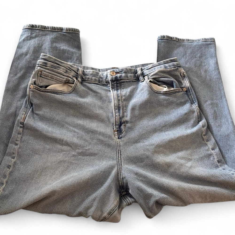Women’s American Eagle Curvy Jeans